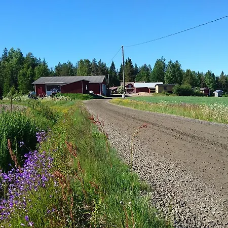 Farm stay Maatilamatkailu Ilomaeki