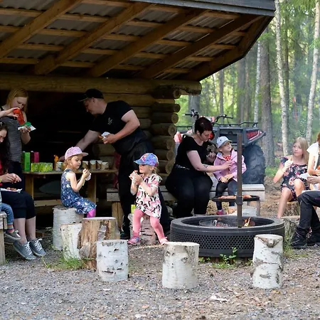 בית חווה Maatilamatkailu Ilomaeki Seinäjoki